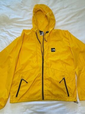 The North Face Men's Medium Bright Yellow Hooded Windbreaker